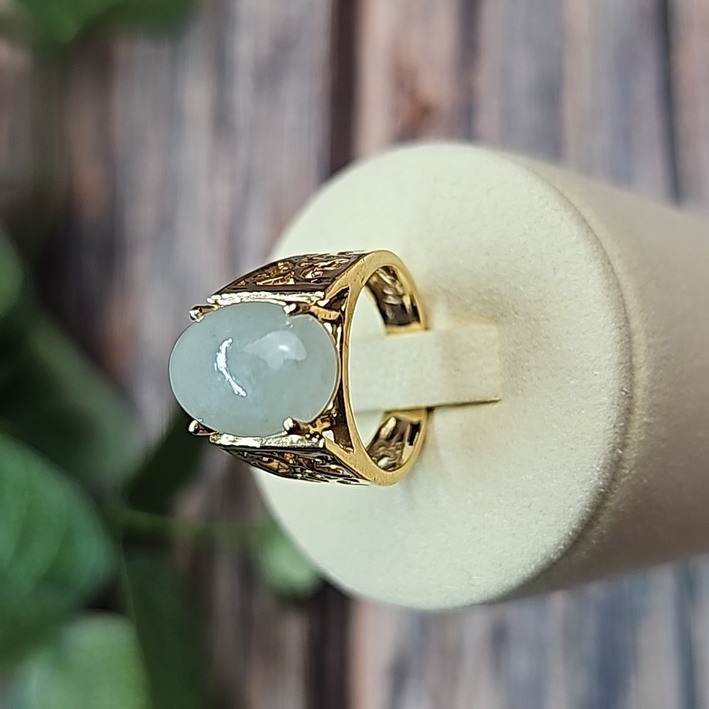 BEAUTIFUL OVAL JADE CUSTOM 14KT YELLOW GOLD FILIGREE RING - Picture 2 of 13